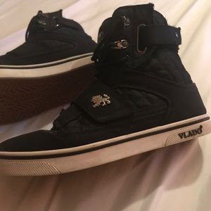 Size 8 Black Vlado High-Tops